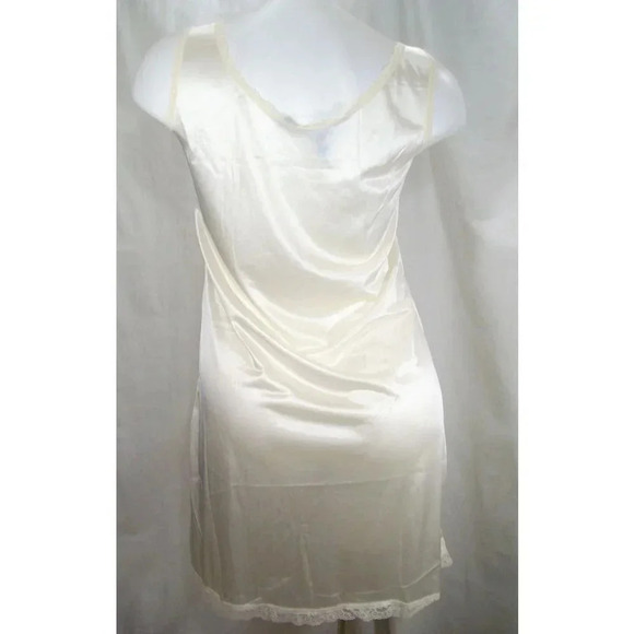 Heavenly Shapewear Style 9145X Satin Full Slip Size MEDIUM White NWT  New with T - Picture 5 of 5